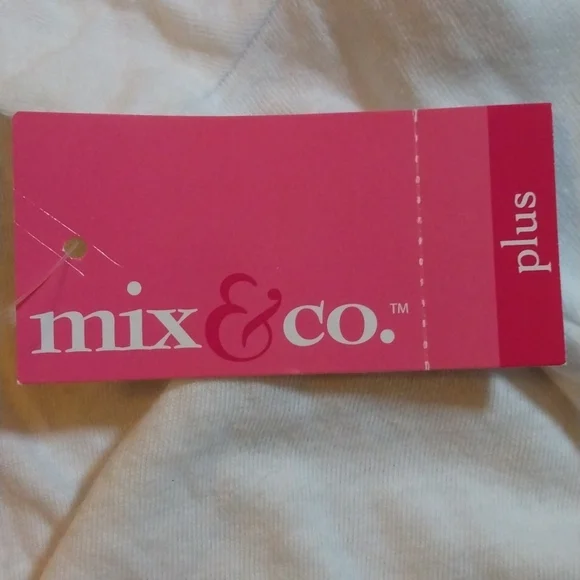 Bundle of 7 Long Sleeve Ladies Tees Sz. 3X - Picture 5 of 13